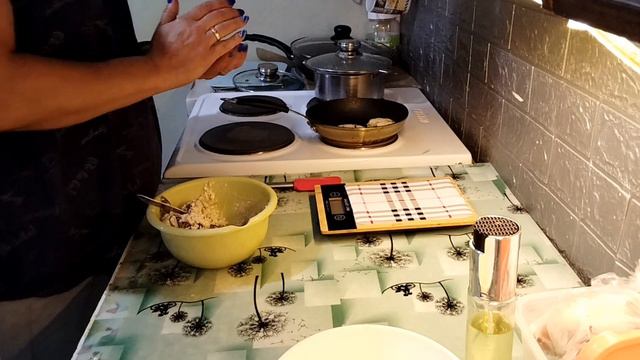 Сырники со сливой, кушаем и стройнеем смотреть онлайн