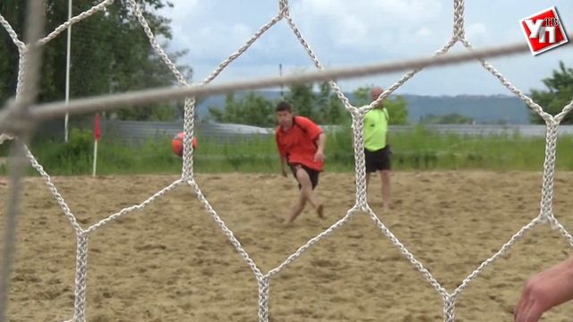 Бегали, прыгали, плыли, боролись. Ульяновск принял Олимпийский день смотреть онлайн