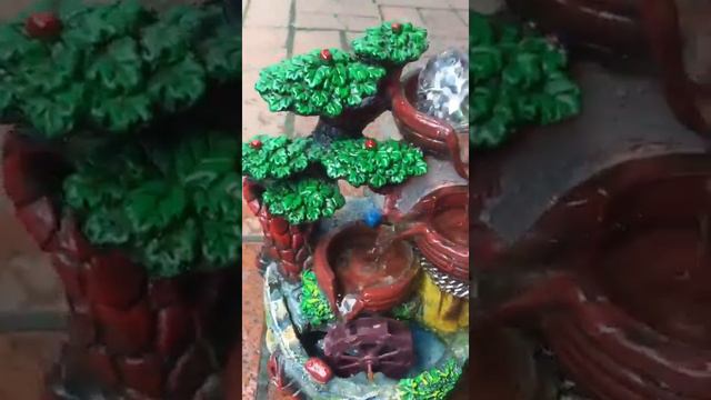 Dekoratif Renk Değiştiren Işıklı Değirmen Su Şelalesi смотреть онлайн