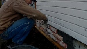 Облицовка цоколя искусственным камнем. Свой участок.