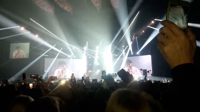 HammAli & Navai – Ты позвонишь ночью @ Adrenaline Stadium Москва 8 марта 2020 смотреть онлайн