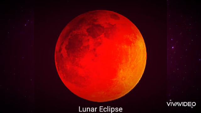 EML - Lunar Eclipse смотреть онлайн