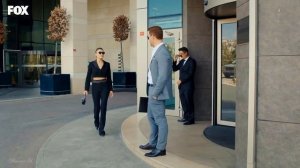 Турецкие сериалы -  Реакция мужчин на красивых женщин