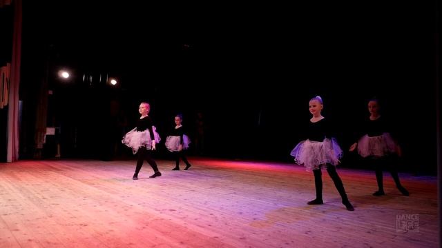Классический танец для детей в Белгороде. Школа танцев Dance Life. смотреть онлайн