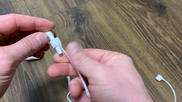 Buds Airpods 47102 и Strap Airpods 47100 смотреть онлайн