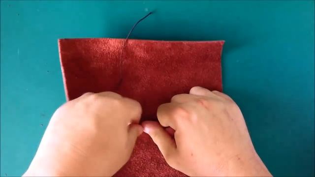 Making your own Midori-style Leather Traveler's Notebook смотреть онлайн