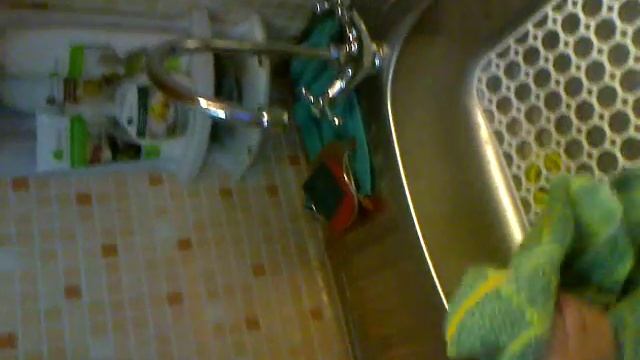 Катюня вытирает посуду смотреть онлайн