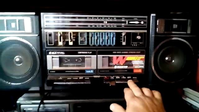 SANYO c-35 смотреть онлайн
