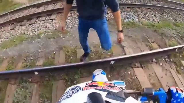 Покатушки на питбайке Kayo и Motoland смотреть онлайн