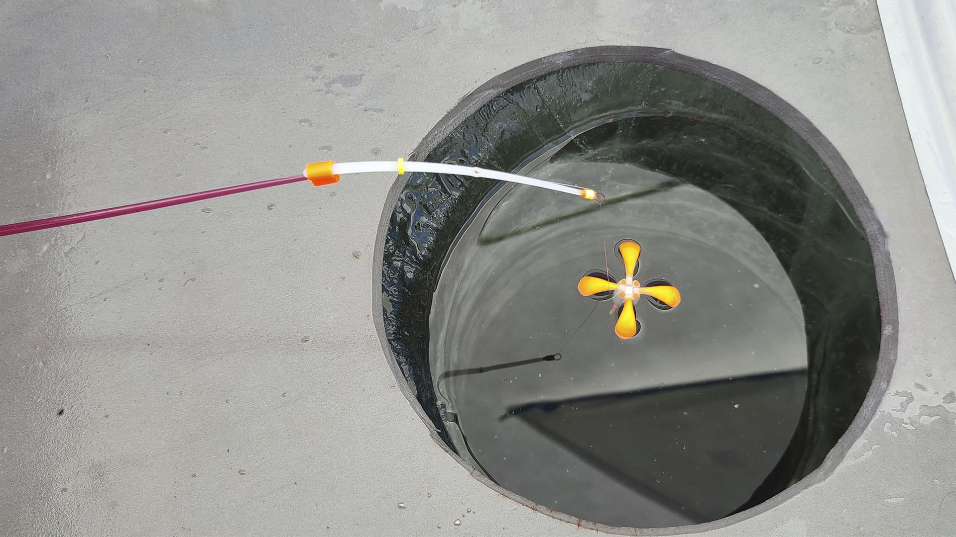 Ловля леща зимой. Накормили ЛИСУ пельменями смотреть онлайн