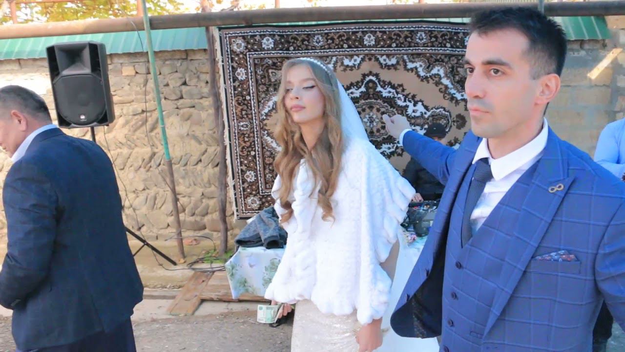 ПРЕКРАСНАЯ ПАРА. Танец жениха и невесты. с.Эмин-хуьр. НОВИНКА -----------Ай бала, Кавха---------- смотреть онлайн