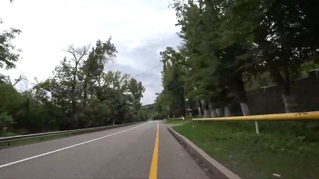 С Медео на велосипеде смотреть онлайн