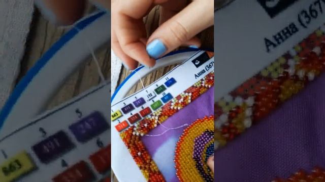 Cum sa brodăm cu biser. Как вышивать с бисером. смотреть онлайн