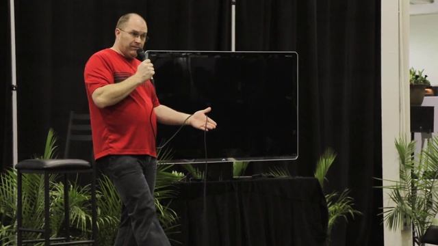 Exotic Wings & Pet Things Presentation смотреть онлайн