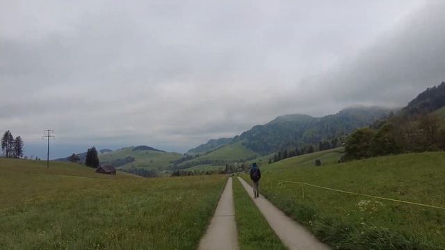 Замки, козы и деревенские магазины. Пешком через всю Швейцарию. Эпизод 6. смотреть онлайн