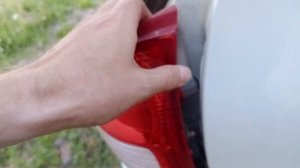 Как поменять лампу стоп сигнала Лада Калина Универсал