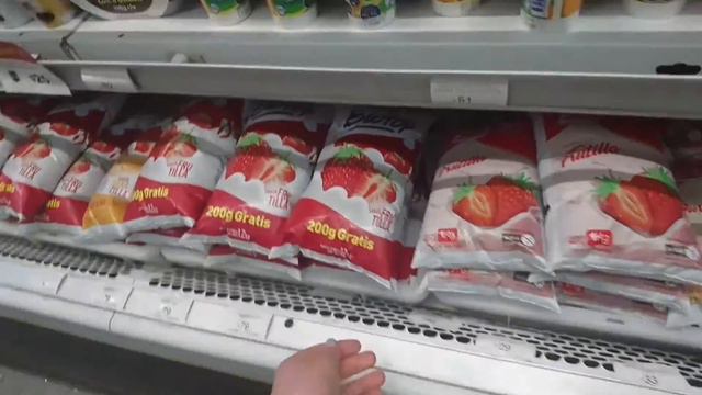 ¡Молочные реки! 🐮 Ну..,🤔 ЕСТЕСТВЕННО, в стране 🇺🇾 3,5 млн. жителей и 15 млн. 🐮🐄🐮 и не только+🐏🐴🐷. смотреть онлайн