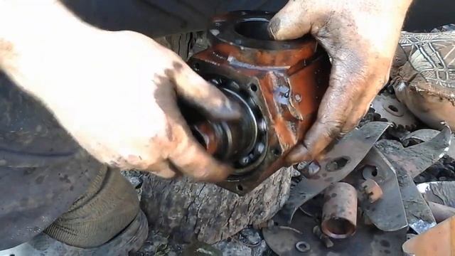 Мотоблок МТЗ - заклинило фрезу. смотреть онлайн