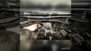 как снять вакуумний насос Opel Frontera 2.2