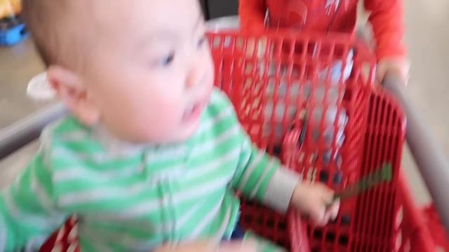 Day In A Life With 2 Under 2 | HAUSOFCOLOR смотреть онлайн
