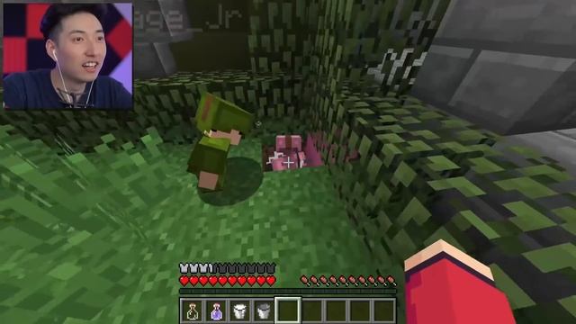 CAMO HIDE AND SEEK IN MINECRAFT! смотреть онлайн
