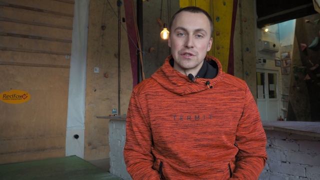 МАМА, Я ЗАЛЕЗЛА! Девушки впервые пробуют скалолазание смотреть онлайн