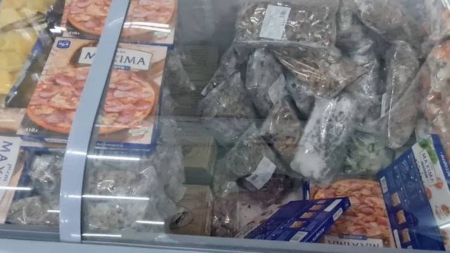 Магазин СВЕТОФОР.Отличный выбор.Дегустация.Нашла вкусную колбасу по бюджетной цене.Можно брать