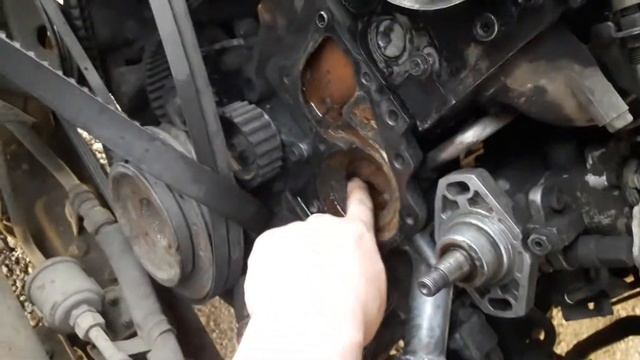 Замена термостата на двигатель 2ст ,Тоёта таун айс. смотреть онлайн