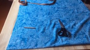 УДАЧНЫЙ ФАРТУК / УДОБНЫЙ ФАРТУК БЕЗ ЗАВЯЗОК / КАК СШИТЬ ФАРТУК БЕЗ ЗАВЯЗОК / ПРОСТО И БЫСТРО