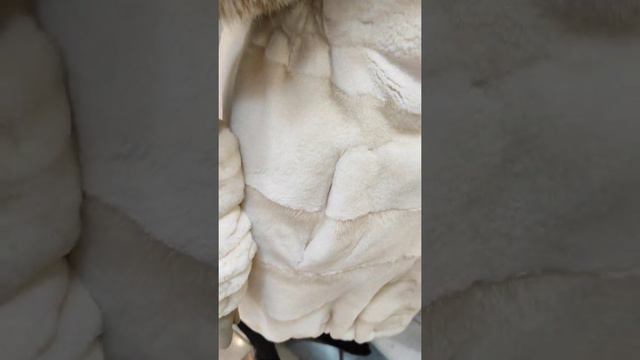 Продам шубу, продать шубу, срочно, дорого, с выездом, деньги сразу. Оценка по фото +79685151908 смотреть онлайн