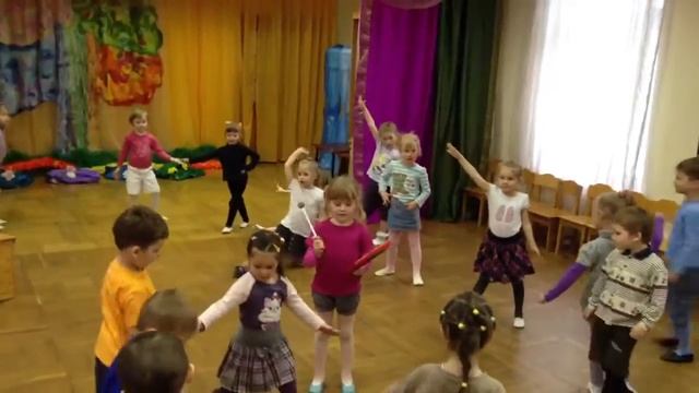 Импровизированное движение. Дети 4-5 дет смотреть онлайн