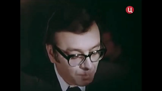 Три ненастных дня (1978). Отрывок. Сцена в ресторане. смотреть онлайн