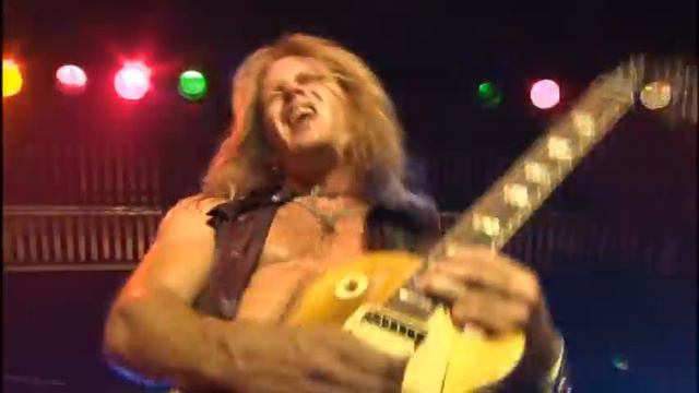 Dio -Rainbow In The Dark Live In London 2005 смотреть онлайн