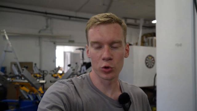 Да, я купил лучший ПОЛУАВТОМАТ для шелкографии