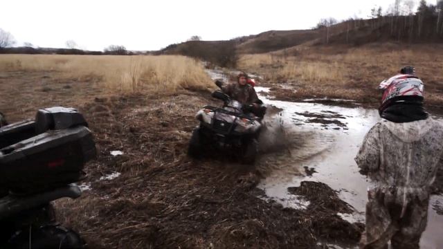 Квадропокатушка RZN 16 "Yamaha Grizzly утонул" смотреть онлайн