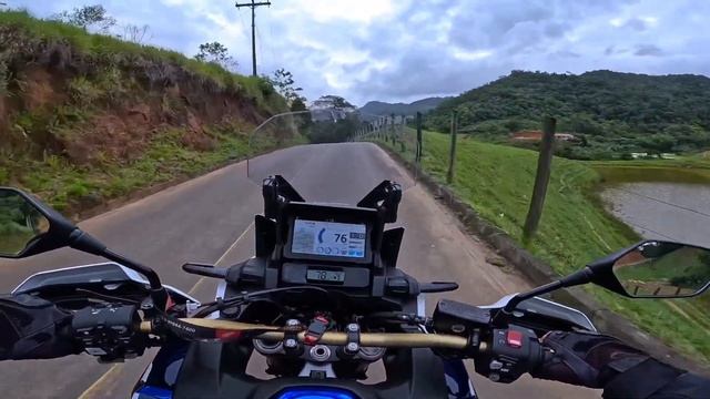 HONDA CRF AFRICA TWIN 1100 DCT 2023 SUBINDO PARA O INTERIOR/BOA PARA ESTRADA DE CHÃO? смотреть онлайн