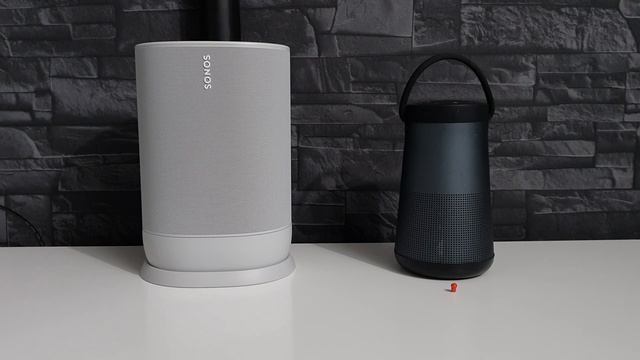 Sonos Move Vs. Bose Revolve Plus. Sound Demo (Rock It - Ofenbach). смотреть онлайн
