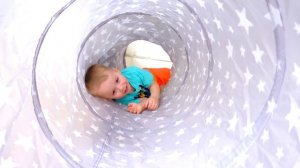 The Bath Song + and More Kids Songs - Gaby and Alex