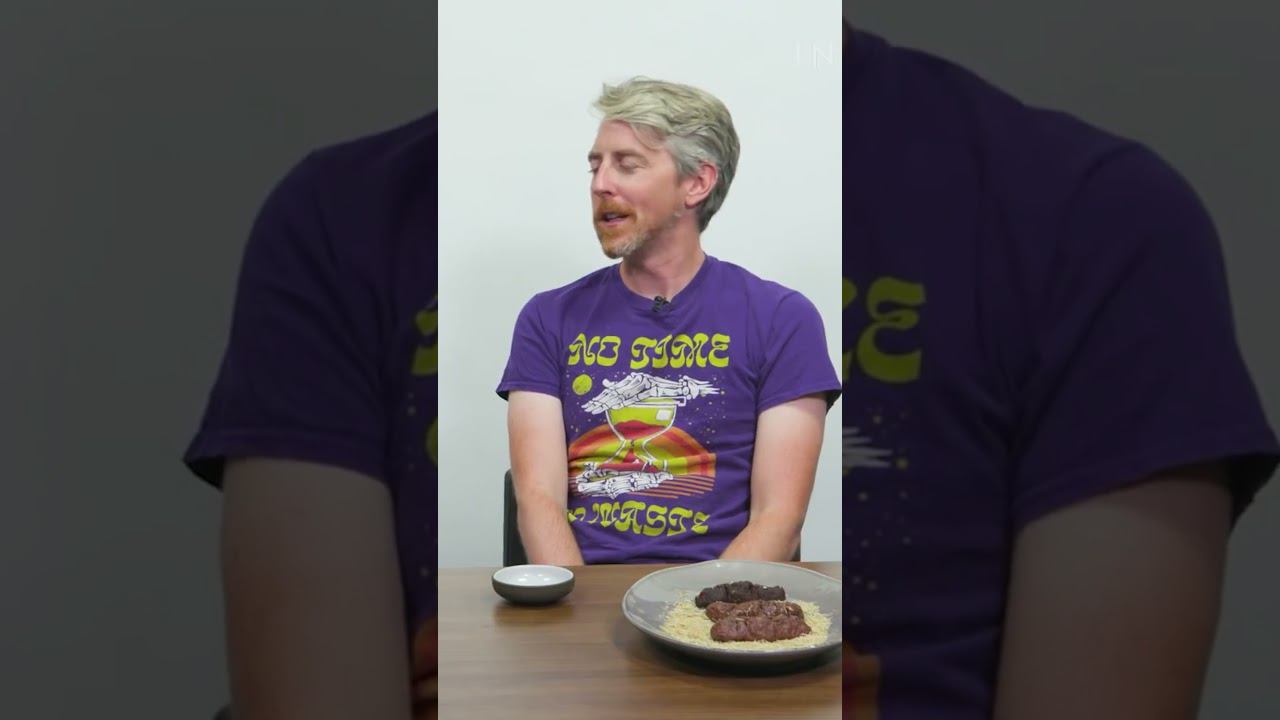 Съедобный таракан для съёмок в кино! #кино #секретыкино #спецэффекты смотреть онлайн