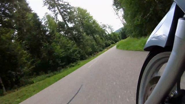 Honda SH300i Joy - agil and a joy to ride смотреть онлайн