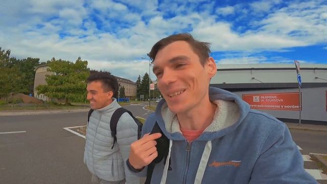 Как получить ВОДИТЕЛЬСКИЕ ПРАВА на 10 лет и ВНЖ в Чехии? БЕСПЛАТНО и без знания языка! смотреть онлайн