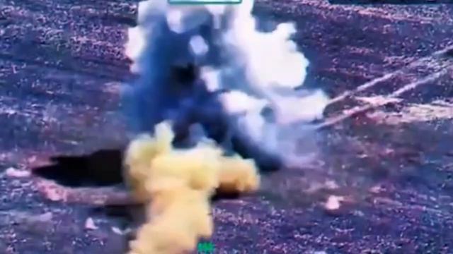 Попадание Javelin по Т-80 , во первых это красиво смотреть онлайн