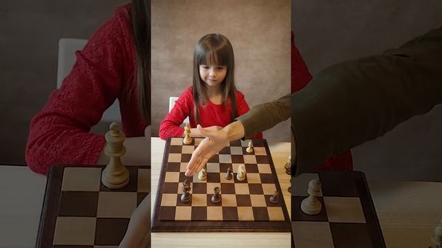 Урок 22. Двойной удар. Шахматы для детей. Обучающее видео. смотреть онлайн