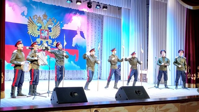 Поздравляем с днём народного единства! смотреть онлайн