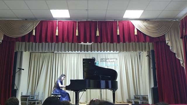 Эдвард Григ "Бабочка", исп. Екатерина Зулкарнеева. смотреть онлайн