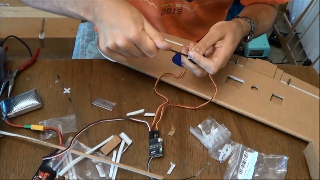 JH Speed Deamon Foamboard Pylon Racer, Build Pt.2 смотреть онлайн