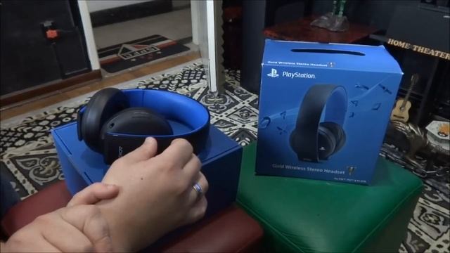 Headset PS4 Gold смотреть онлайн
