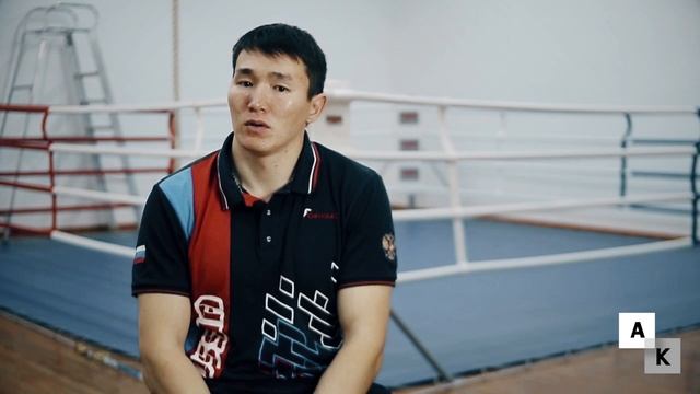 Интервью Дмитрий Попов "Боотурдар Оонньуулара 2018" смотреть онлайн