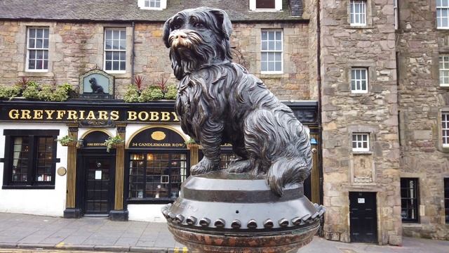Things to Do in Edinburgh, Scotland + Our Tips [Travel Guide] смотреть онлайн