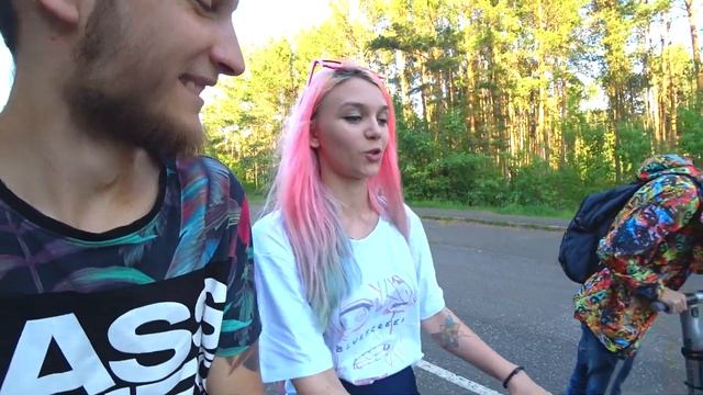 ДЕВУШКА ИЗМЕНЯЕТ С МОИМ ДРУГОМ | ПРАНК смотреть онлайн